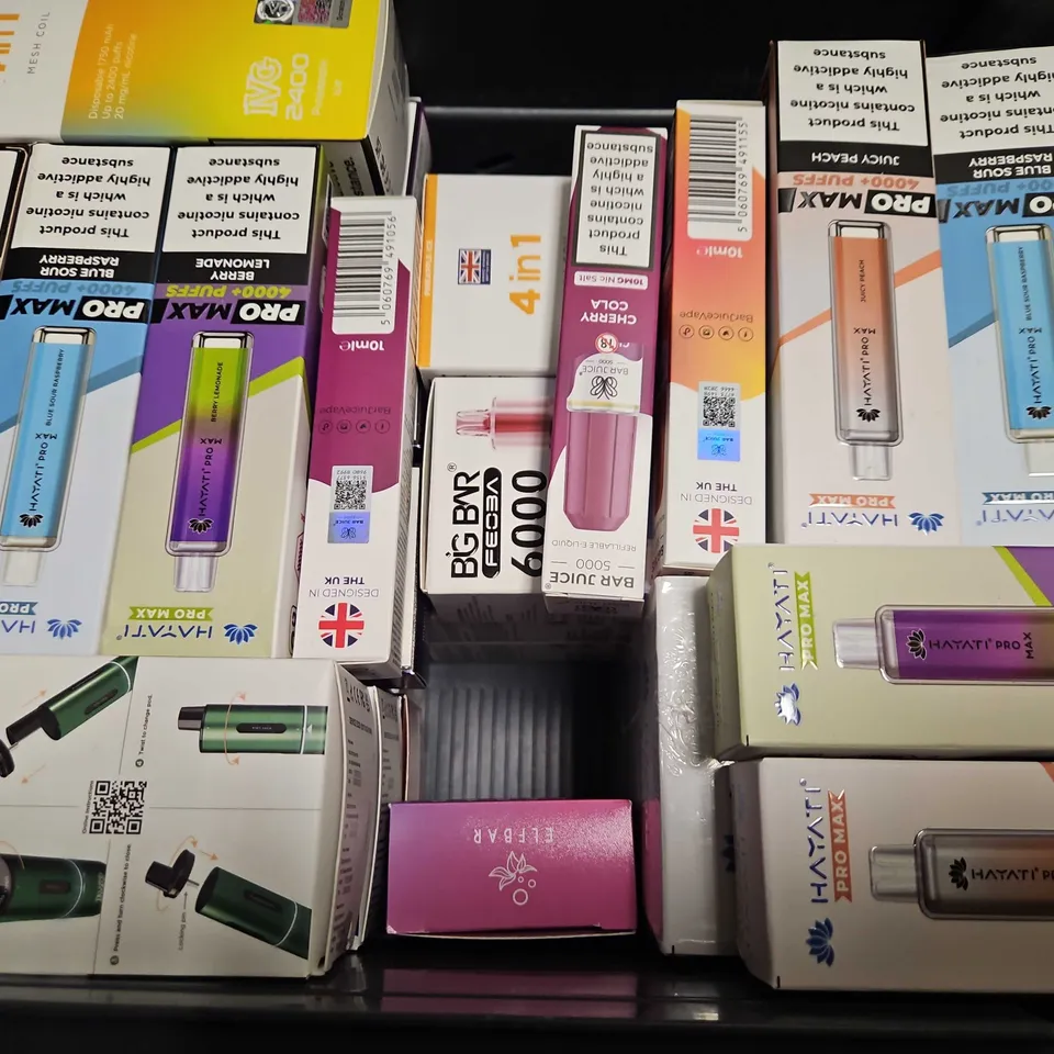 APPROXIMATELY 15 ASSORTED E-CIGARETTE PRODUCTS TO INCLUDE - BIG BAR , HAYATI , PIXL ETC