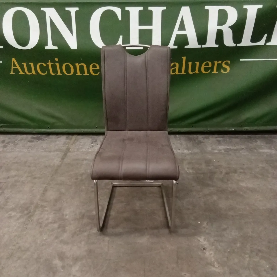 QUALITY DESIGNER LEATHER-LOOK DINING CHAIR