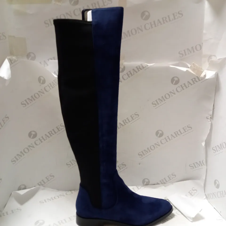 CLARKS NAVY SUEDE BIZZY BOOTS - SIZE 4