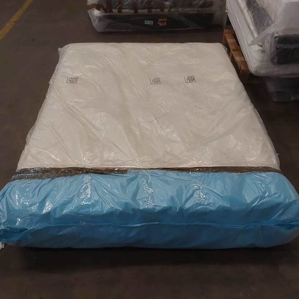 QUALITY BAGGED BUZBEE WHITE NOISE MATTRESS - 4'6 DOUBLE