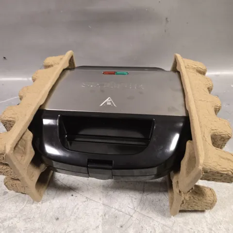 BOXED SALTER REMOVABLE PLATES TOASTIE MAKER