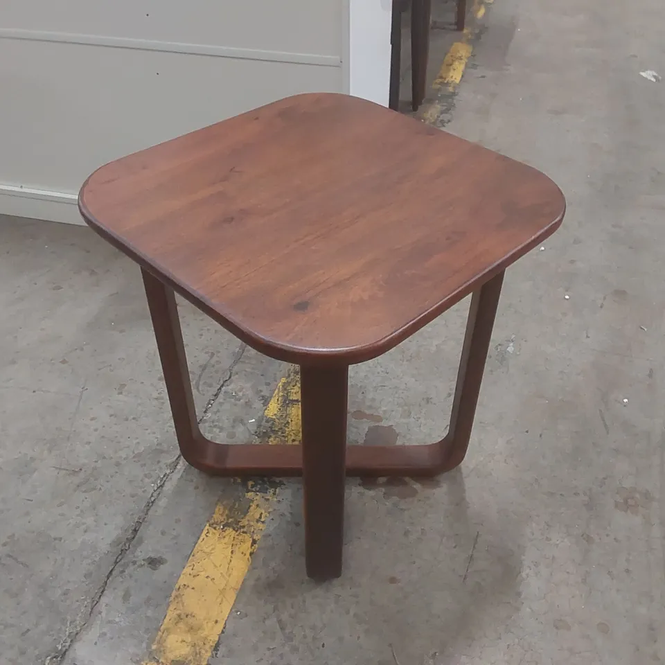 SATORI SOLID WOOD CROSS LEGS SIDE TABLE COLOUR: WALNUT