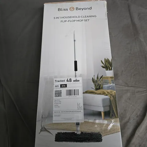 BLISS & BEYOND 5-IN-1 HOUSEHOLD CLEANING FLIP-FLOP MOP SET