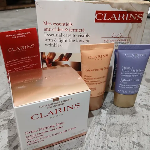 CLARINS PARIS ANTI-AGEING SKINCARE SET – EXTRA-FIRMING DAY & NIGHT CREAMS + MASQUE MULTI‑RÉGÉNÉRANT (BOXED)