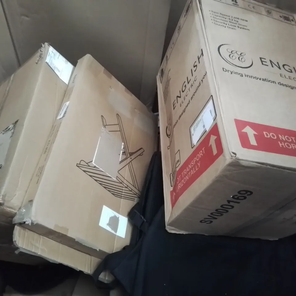 PALLET OF ASSORTED HOUSEHOLD ITEMS TO INCLUDE HEAVY DUTY CLOTHES RAIL, TV STAND AND MR COOLTOOL S311