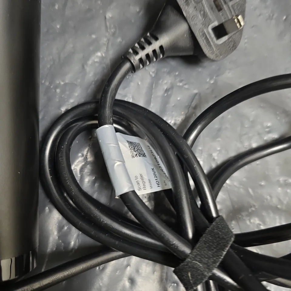 SHARK HAIR DRYER – BLACK HANDHELD STYLING TOOL