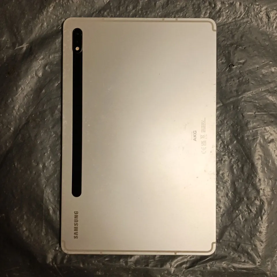 SAMSUNG GALAXY TAB S8