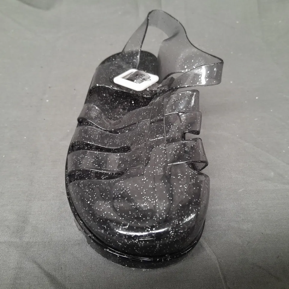 BOX OF APPROXIMATELY 20 PAIRS OF LINZI CLOSED TOE SANDALS IN TRANSPARENT BLACK W. GLITTER EFFECT - VARIOUS SIZES - COLLECTION ONLY