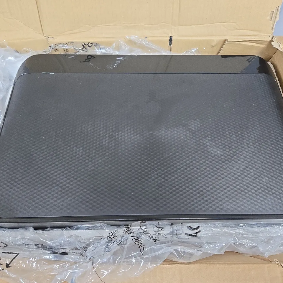 BLISS & BEYOND VIBRATION PLATE EXERCISE MACHINE 