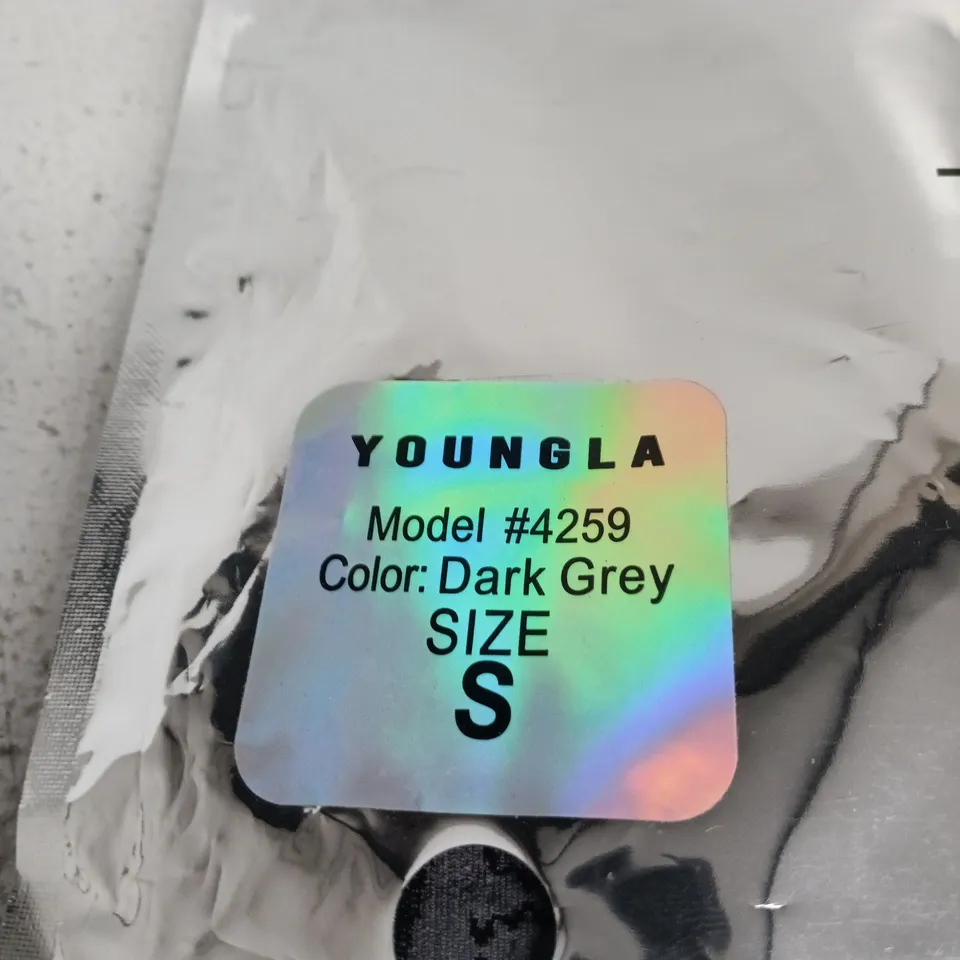 YOUNGLA DARK GREY THE DARK KNIGHT TRILOGY CREW NECK TOP – UK S