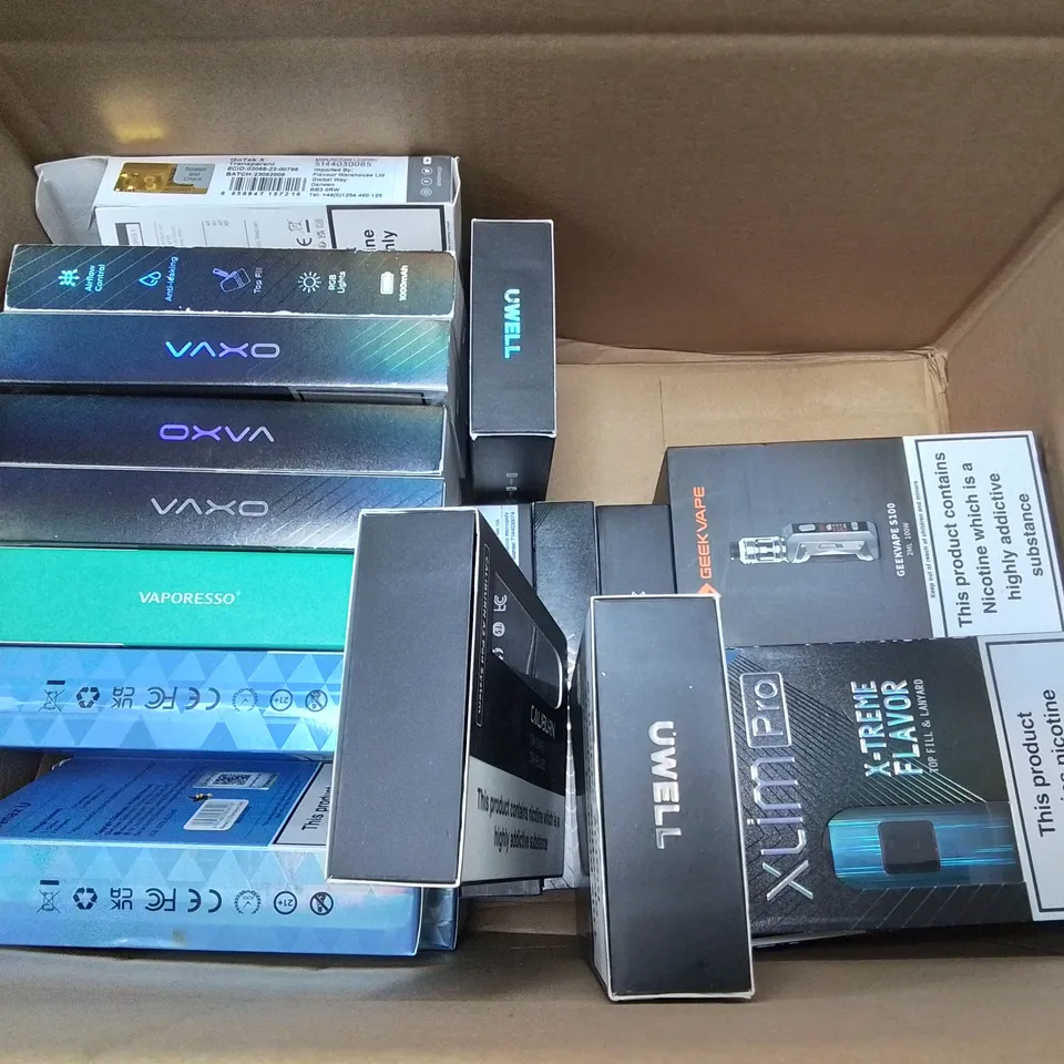 LOT OF ASSORTED E-CIGS AND PARTS TO INCLUDE VAPORESSO, GEEKVAPE AND ASPIRE