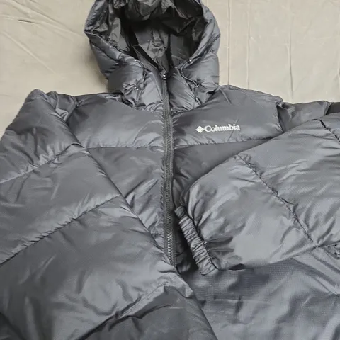 COLUMBIA FULL ZIP PADDED COAT SIZE M