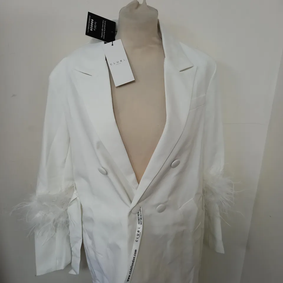 CLUB L WHITE BELTED BLAZER SIZE 10