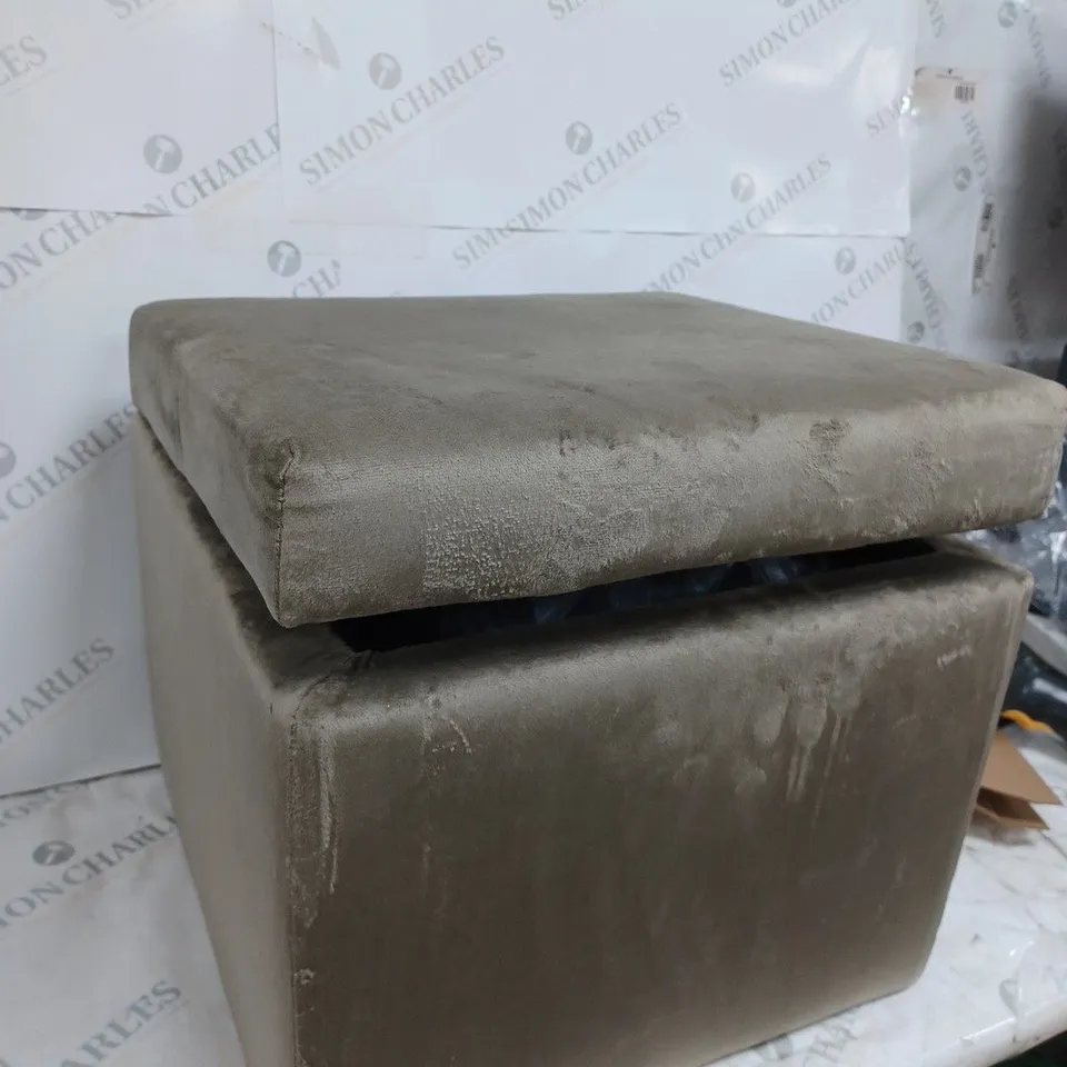 ALISON CORK SQUARE VELVET FOOT STOOL
