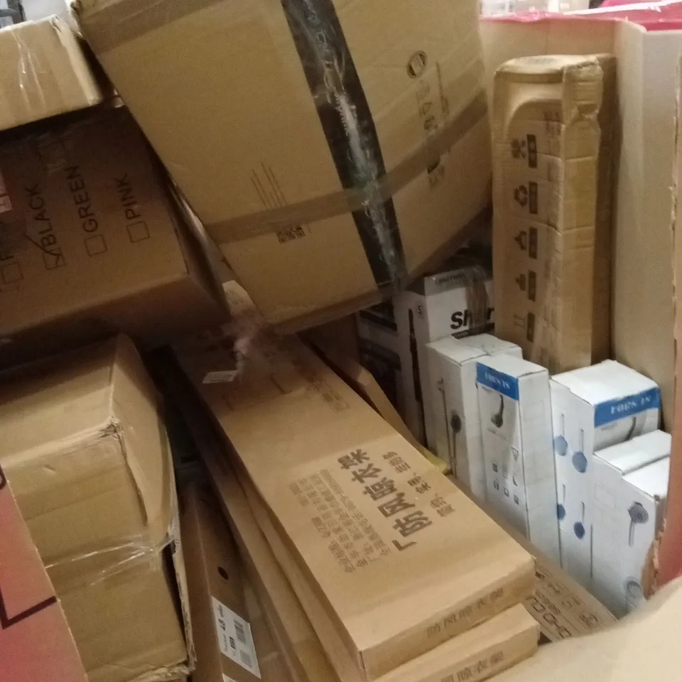 PALLET OF ASSORTED HOUSEHOLD GOODS AND PRODUCTS TO INCLUDE; SHOWER RAIL SETS, FOLDING CAMP TABLE, CLOTHES/COAT HANGING RAILS ETC