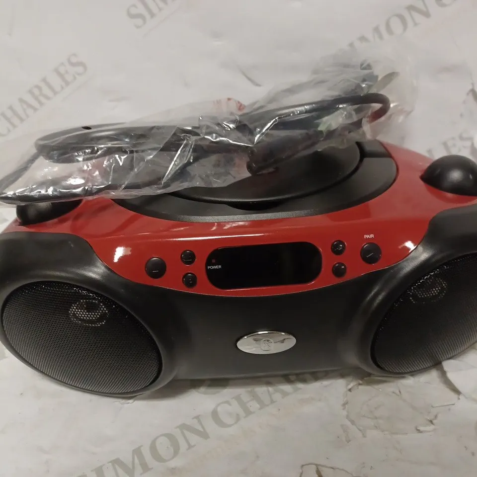 POLAROID BLUETOOTH CD BOOMBOX BLACK/RED