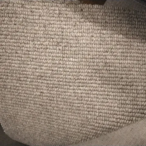 ROLL OF BEACHCOMBER STRAND SHINGLE GREY CARPET 4M X 22.95M 