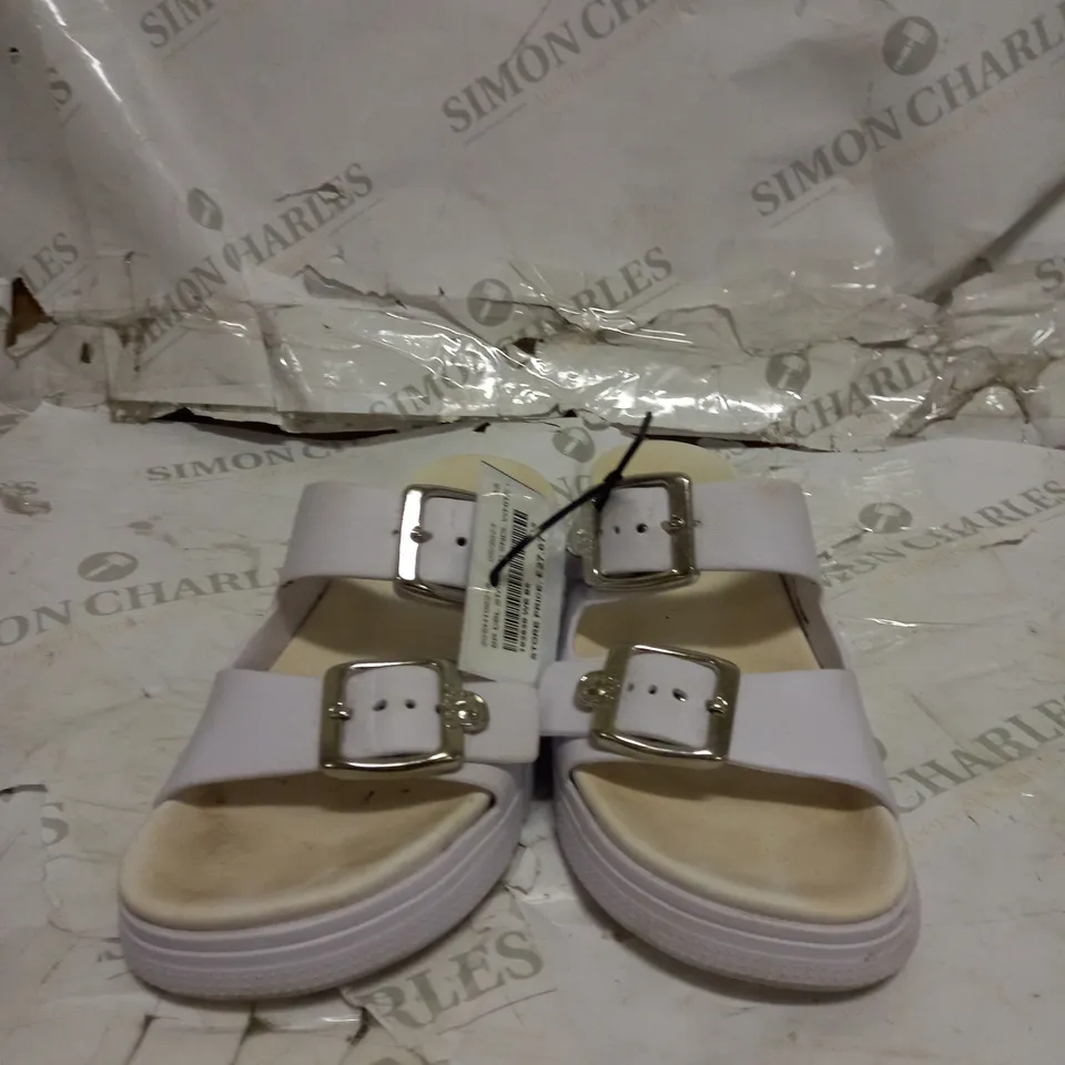 PAIR OF RIEKER DOUBLE STRAP SANDALS IN WHITE SIZE 5