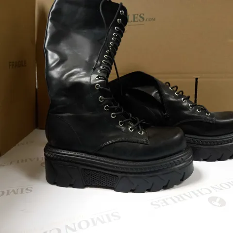 KOI BLACK FLATFORM LACE UP CALF HIGH BOOTS - SIZE 5