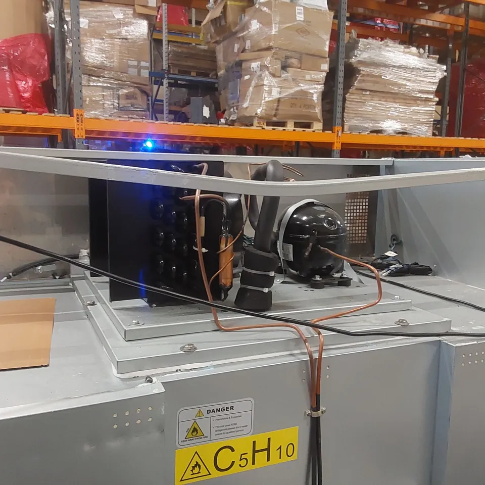 POLAR U634 U-SERIES COMMERCIAL UPRIGHT DOUBLE DOOR FRIDGE 