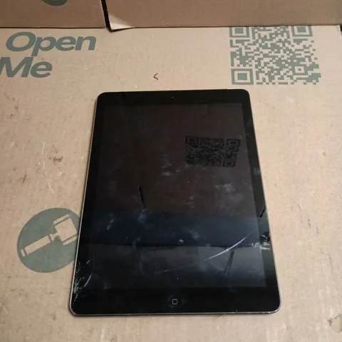 UNBOXED APPLE IPAD 9.7-INCH SPACE GREY 16GB – WIFI + CELLULAR, UNLOCKED