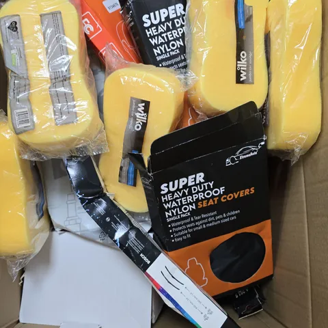 BOX OF ASSORTED CAR ITEMS TO INCLUDE - SPONGES - TOOLS - SEAT COVERS / COLLECTION ONLY  