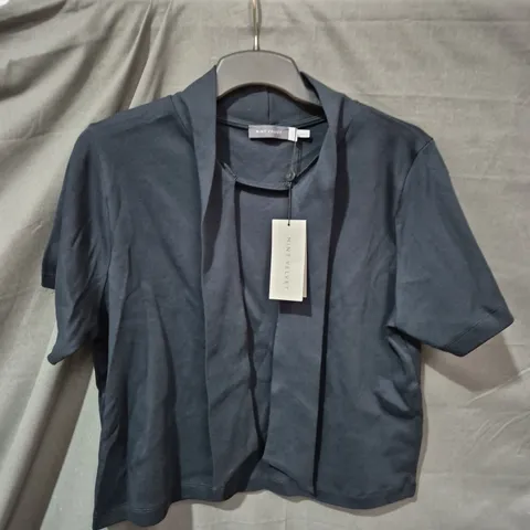 MINT VELVET NAVY DRAPED FRONT SHORT-SLEEVE TOP – WOMEN'S - SIZE L