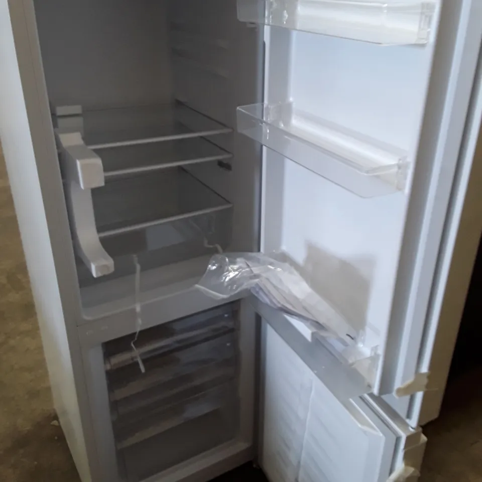 FRIDGEMASTER 50cm FREESTANDING 60/40 FRIDGE FREEZER IN WHITE, MODEL: MC50175A