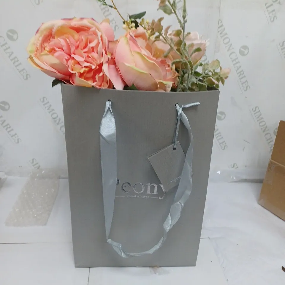 BOXED FAUX FLOWER ARRANGEMENT WITH VASE AND FRESH FLOWER ROOM SCENT