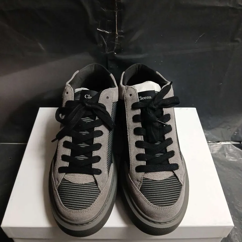 BOXED PAIR OF CLEEN MENS MESH TRAINERS - UK SIZE 9.5