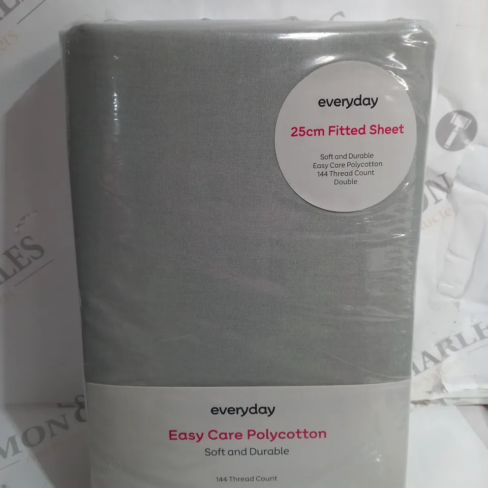 EVERYDAY 25CM FITTED SHEET IN GREY FOR DOUBLE BED