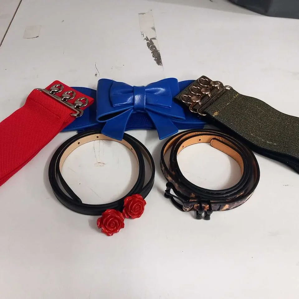 APPROXIMATELY 25 ASSORTED DANCING DAYS AND BANNED RETRO BELTS