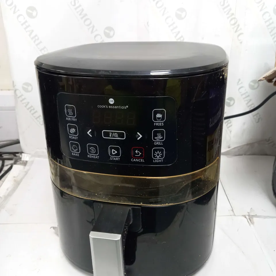 COOK'S ESSENTIALS 4L AIR FRYER IN BLACK
