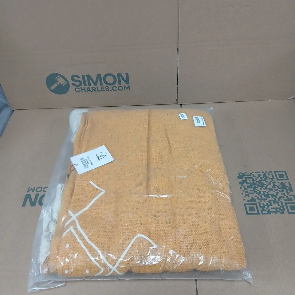 SERENITY NIGHT 100% COTTON HANDLOOM EMBROIDERED THROW WITH 2 CUSHION COVERS. MUSTARD