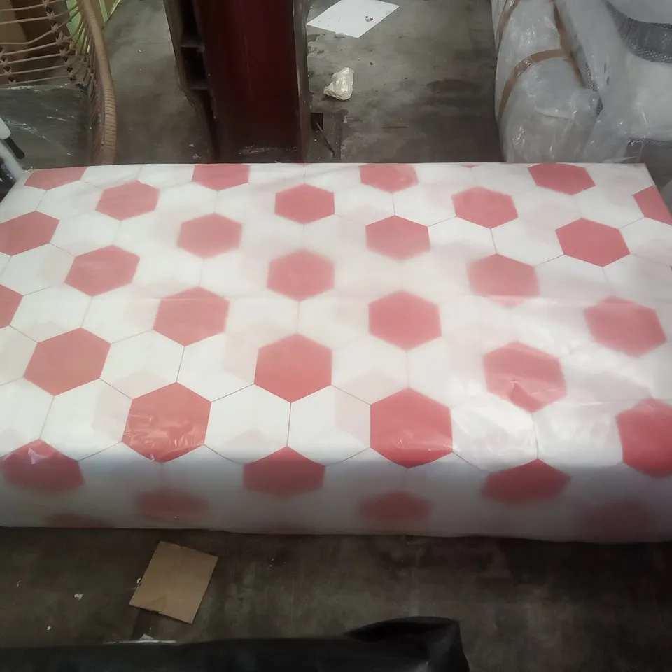 QUALITY BAGGED DULL SMALL DOUBLE 4' GUEST FOLDING MATTRESS 