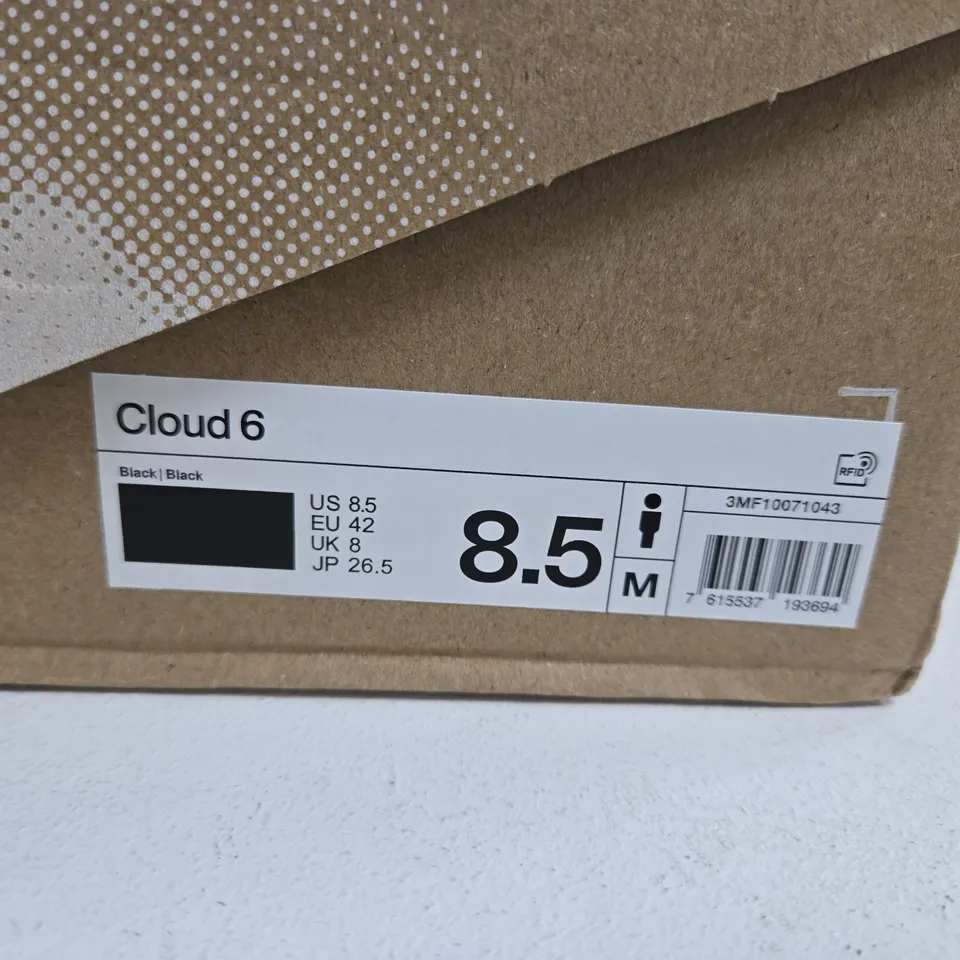 QC CLOUD 6 SIZE 8.5