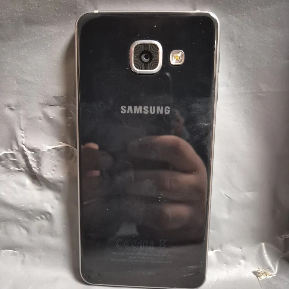 SAMSUNG GALAXY A3