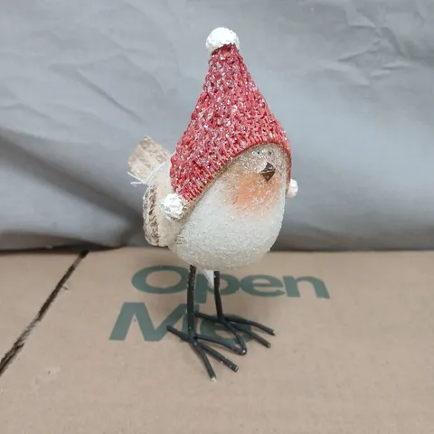 BOX OF APPROXIMATELY 12 GISELA GRAHAM CHRISTMAS ROBIN ORNAMENTS