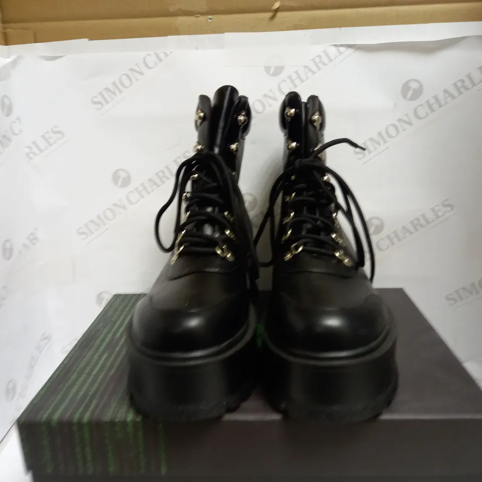 KOI VEGAN PLATFORM BOOTS UK SIZE 9