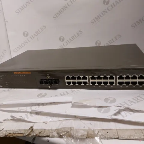 D-LINK DES 1024F