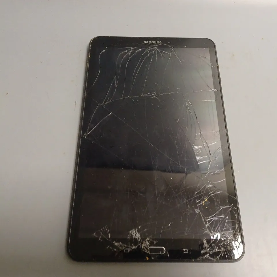 SAMSUNG GALAXY TAB A 10.1 SM-T580