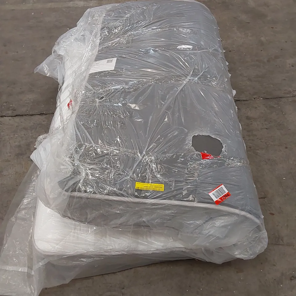 QUALITY BAGGED 4'6" DUAL LAYER 600 HYBRID MATTRESS 