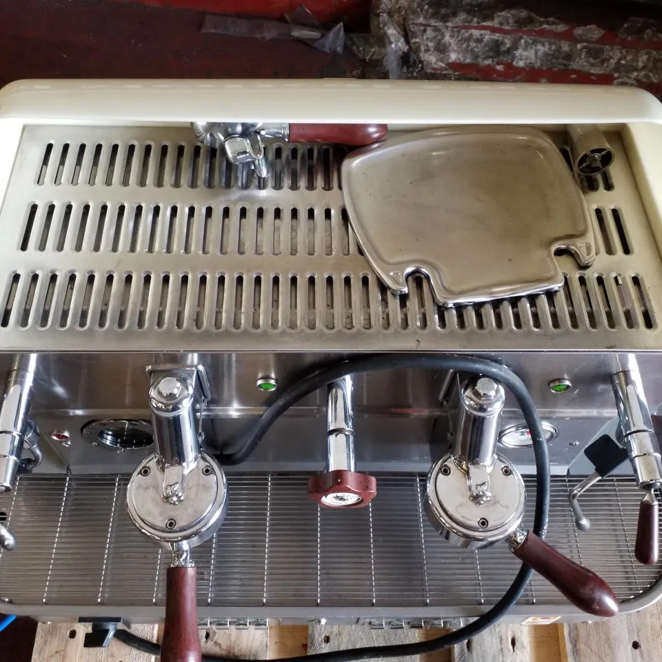 ELEKTRA BARLUME 2 GROUP AUTO ESPRESSO MACHINE