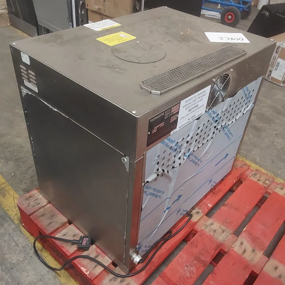 THERMODYNE 700NDNL COMMERCIAL COOK AND HOLD OVEN