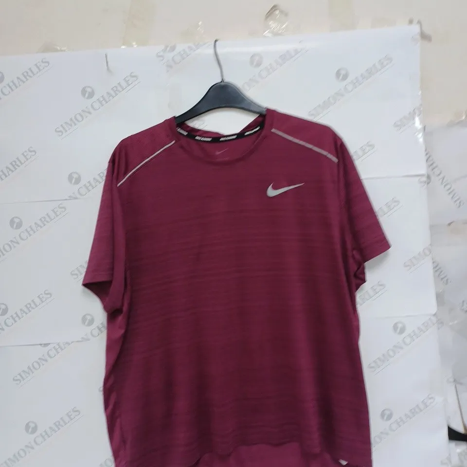 NIKE MILLER T-SHIRT XL BURGANDY