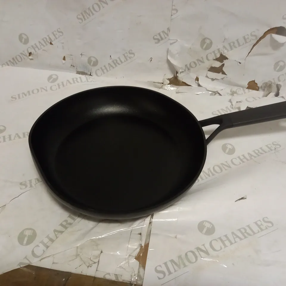 KITCHENAID CLASSIC NON-STICK 28 CM FRYING PAN