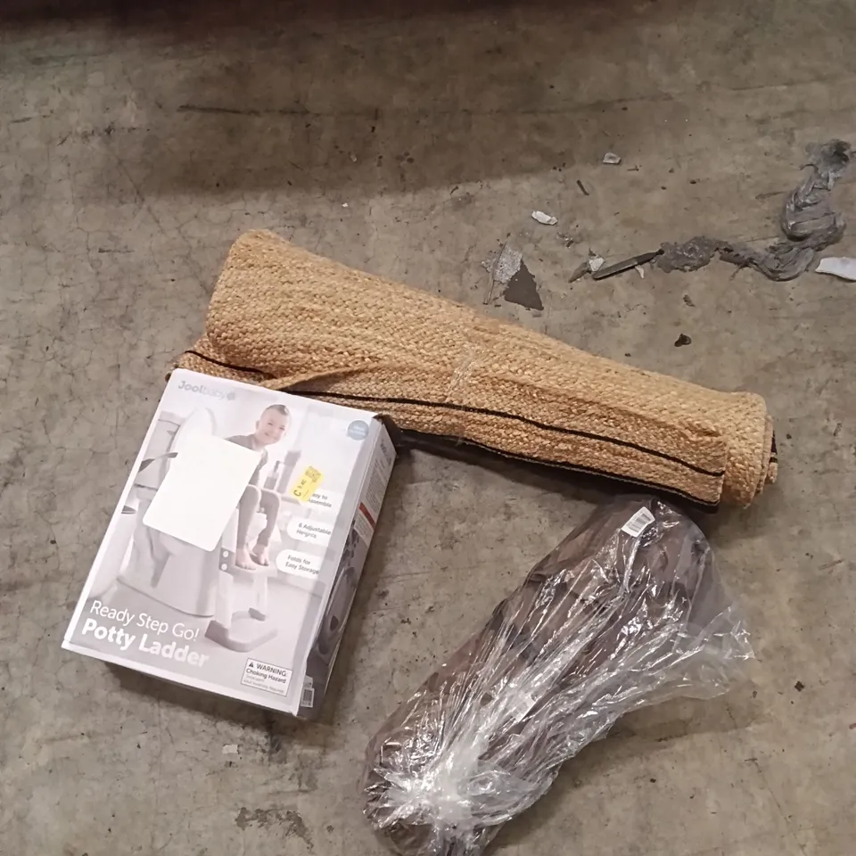 PALLET OF ASSORTED ITEMS INCLUDING - POTTY LADDER, CAMPING CHAIR, RUG 