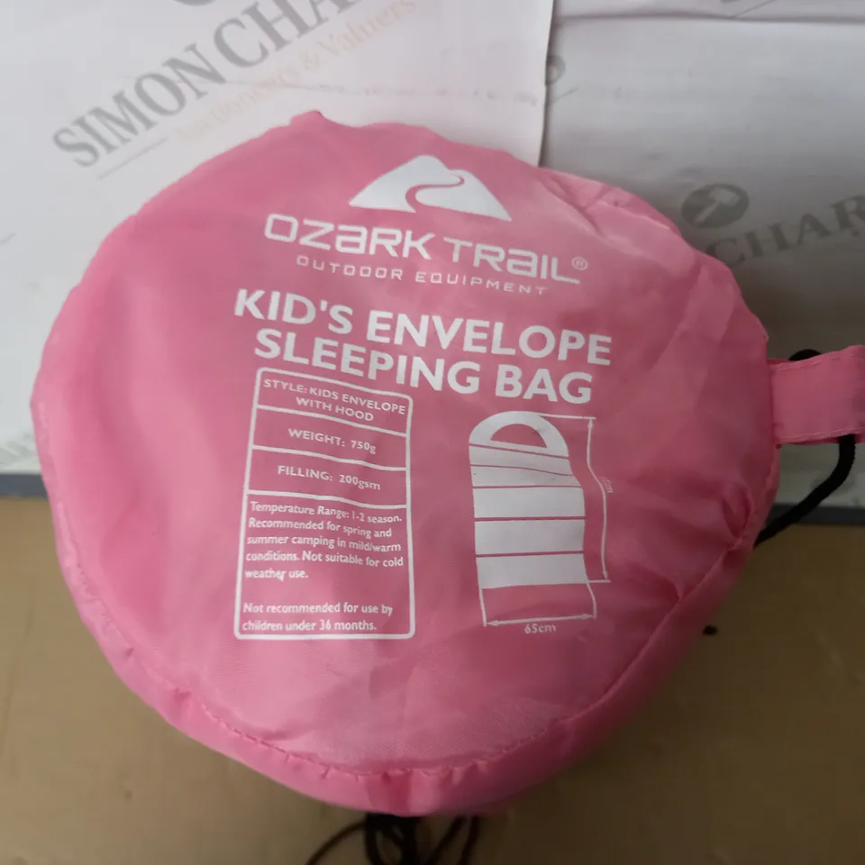 OZARK TRAIL KIDS ENVELOPE SLEEPING BAG - PINK