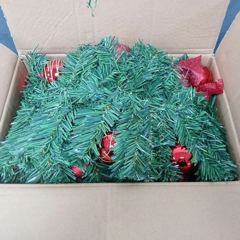 BOXED RED CHRISTMAS GARLAND 