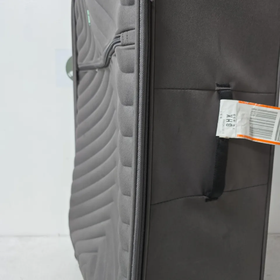 IT LUGGAGE SUITCASE, GREY - LARGE
